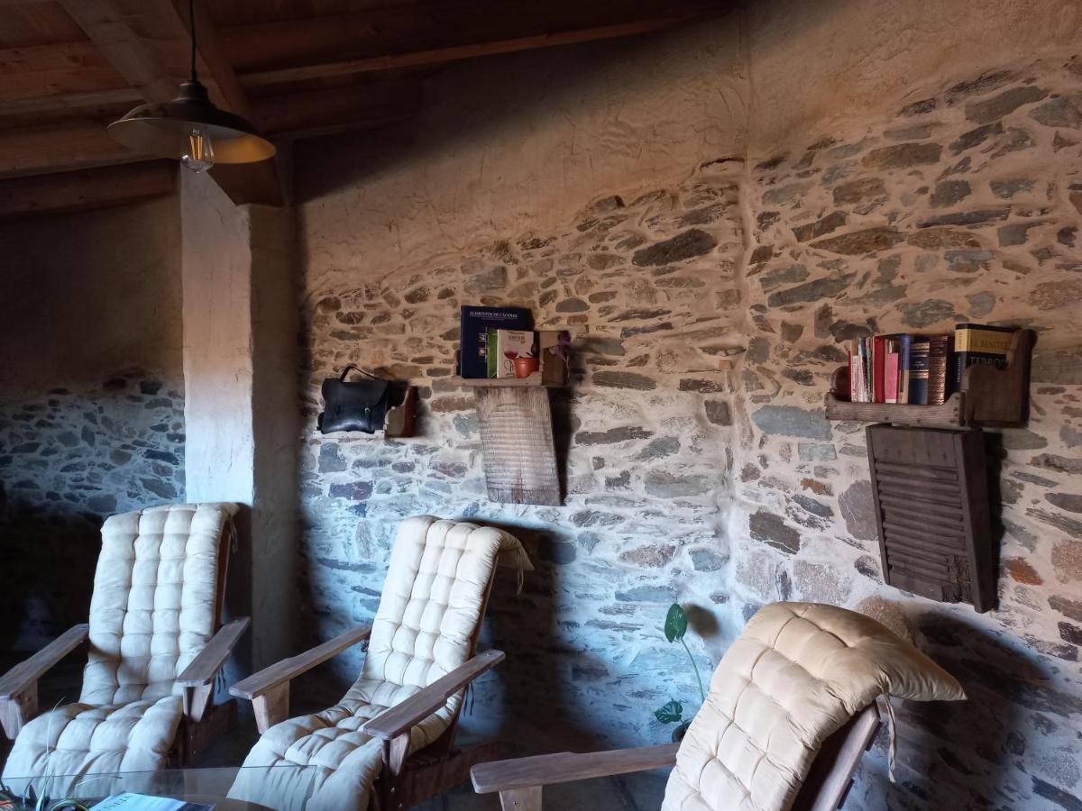 Casa Rural La Moraquintana Vila Santibanez el Bajo Exterior foto